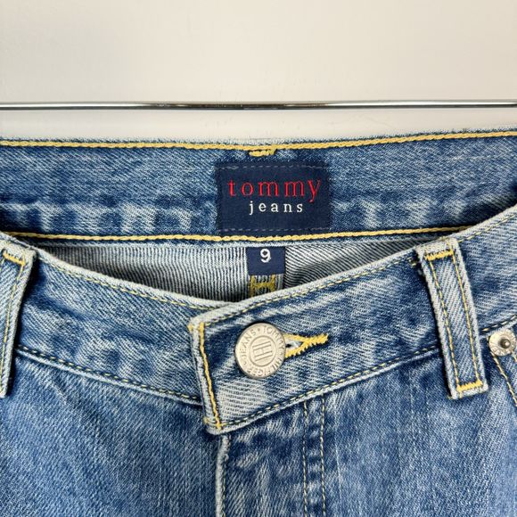 Vintage 90's Tommy Hilfiger High Rise Wide Leg Denim Jeans - Picture 4 of 4